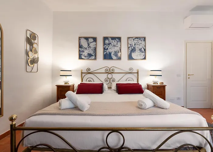 Appartement Via Del Corno, 1 - Paola - Elegant With Elevator *