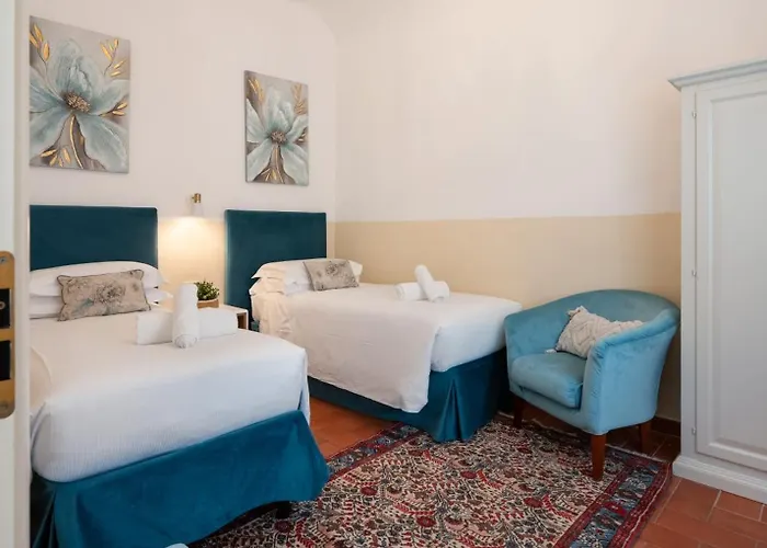 Appartement Via Del Corno, 1 - Paola - Elegant With Elevator *