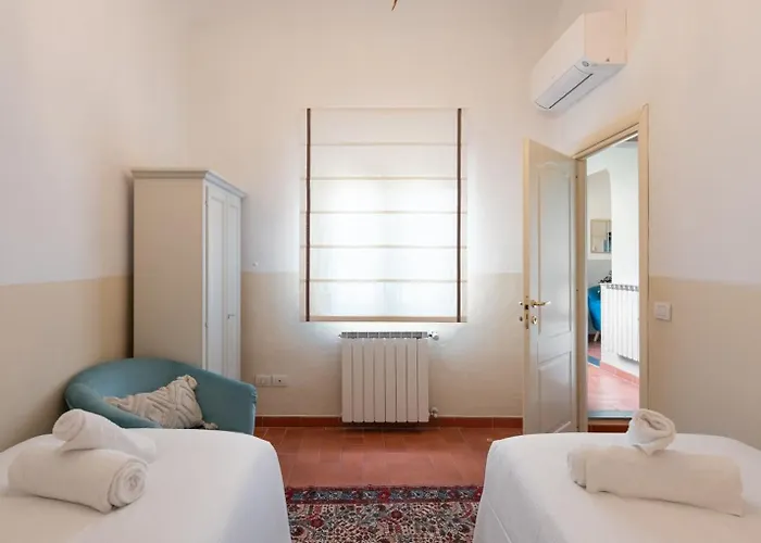 Via Del Corno, 1 - Paola - Elegant With Elevator Appartement *